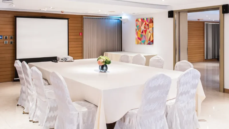 20250828-meeting-room (1)